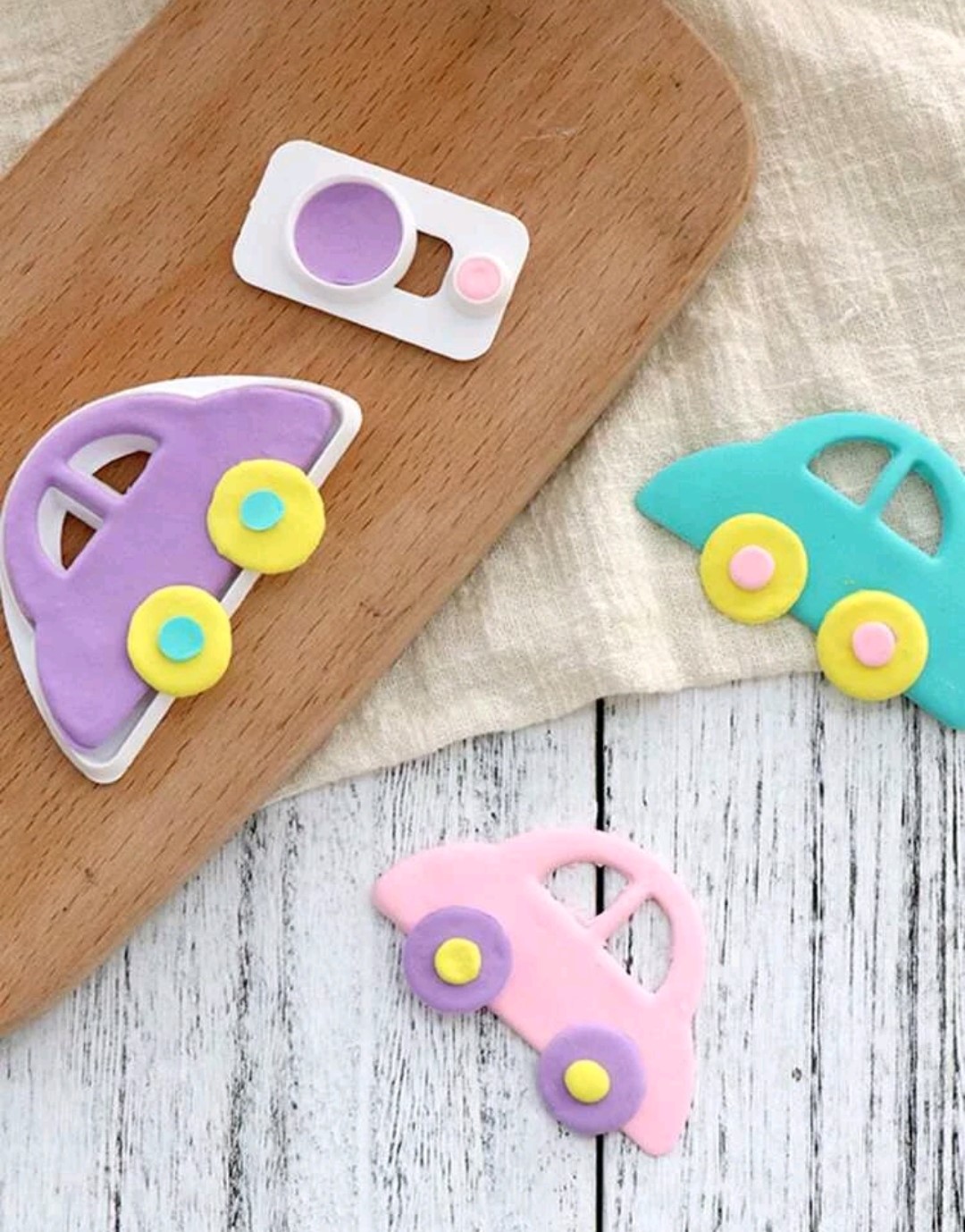 Car Shaped Cutter 2 Piece - Cake Pals
